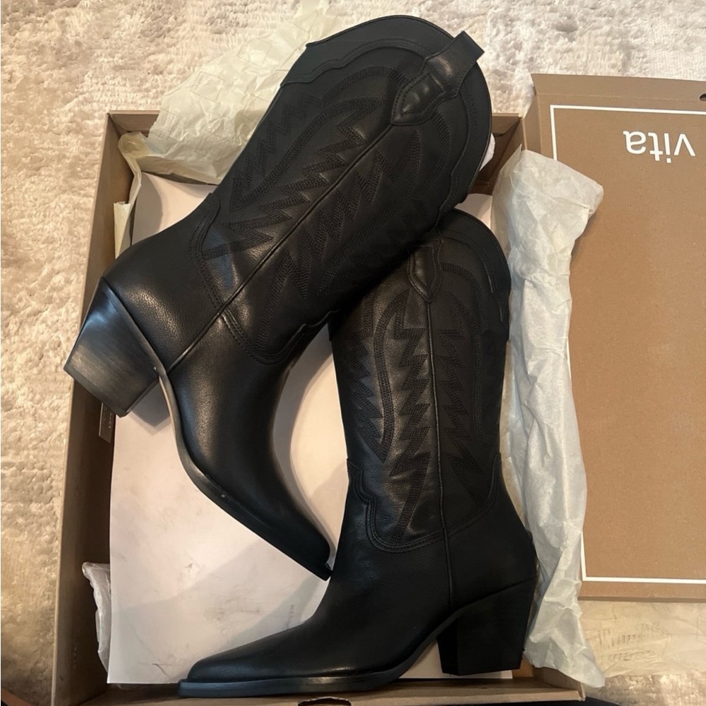 Black Leather Western Boots